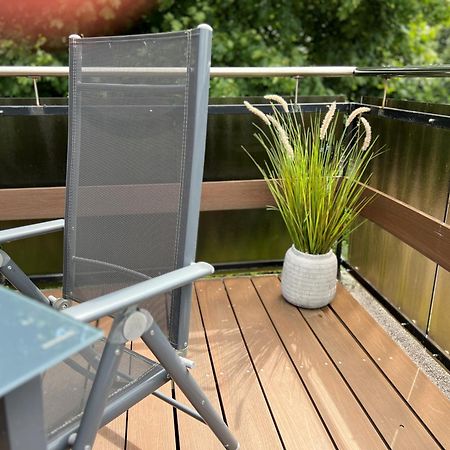 Peedy'S Luxurioese 60M² Wohnung Mit Balkonterrasse Штаде Экстерьер фото