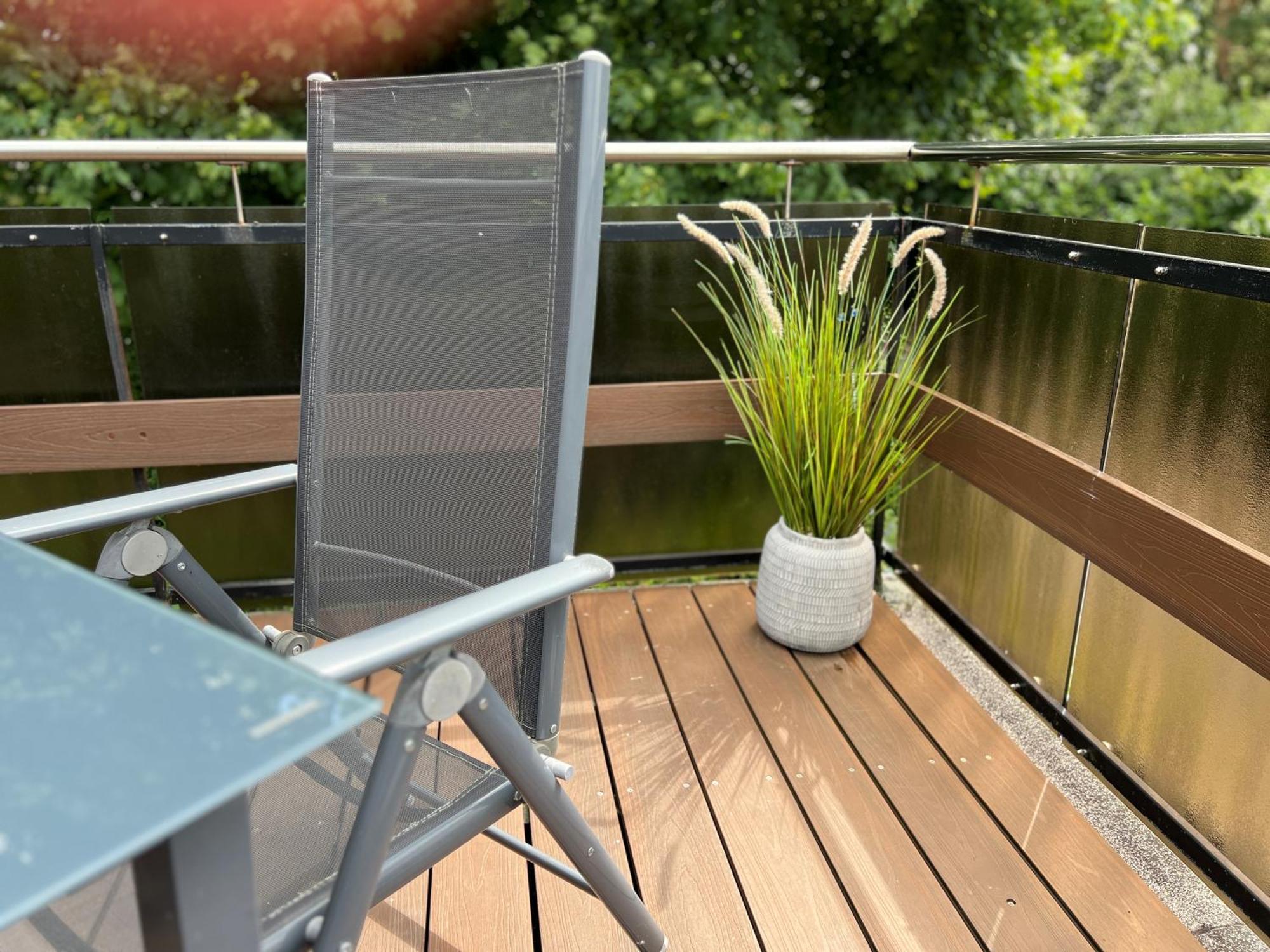 Peedy'S Luxurioese 60M² Wohnung Mit Balkonterrasse Штаде Экстерьер фото